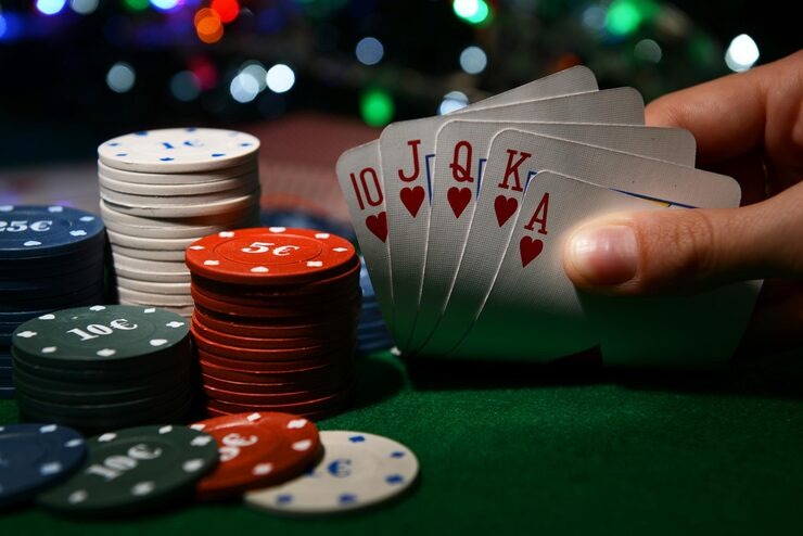lunas33 platform dashboard showing sportsbook, live dealer, slots, and esports sections